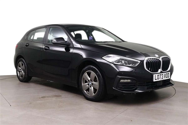 BMW 1 Series 118i [136] SE 5dr Step Auto [Live Cockpit Pro]