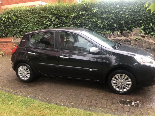 Renault Clio 5 door 62k miles