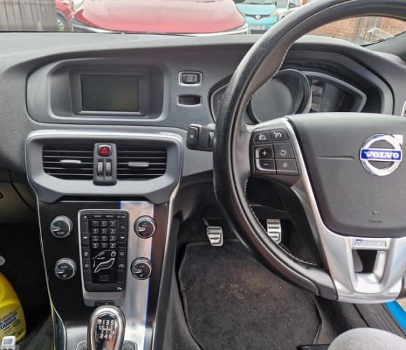 Volvo V R Design