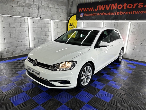 Volkswagen Golf 1.5 TSI EVO GPF GT Hatchback 5dr Petrol DSG