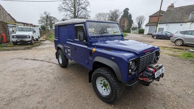 LAND ROVER DEFENDER  TDCi HARD TOP SKU 716