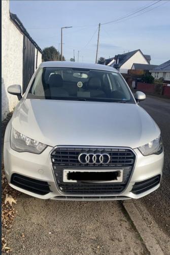 Audi A1 1.6 TDI  silver