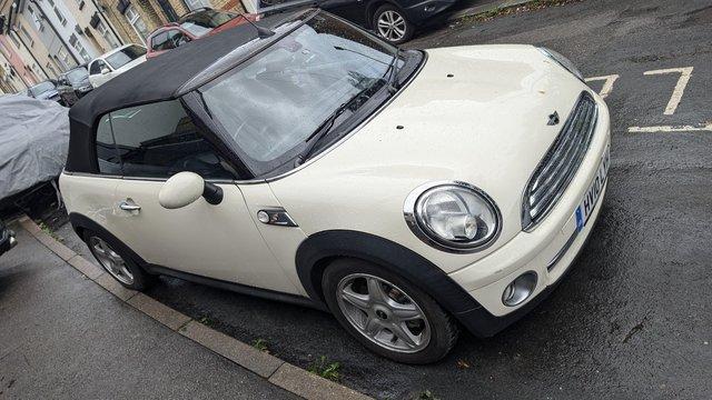 Pretty mini cooper convertible