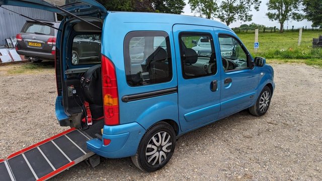 Renault Kangoo Expression Auto SKU738